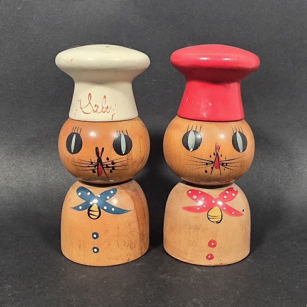 Salty & Peppy Painted Wood‎ Salt & Pepper Shakers Vintage Cat Faces